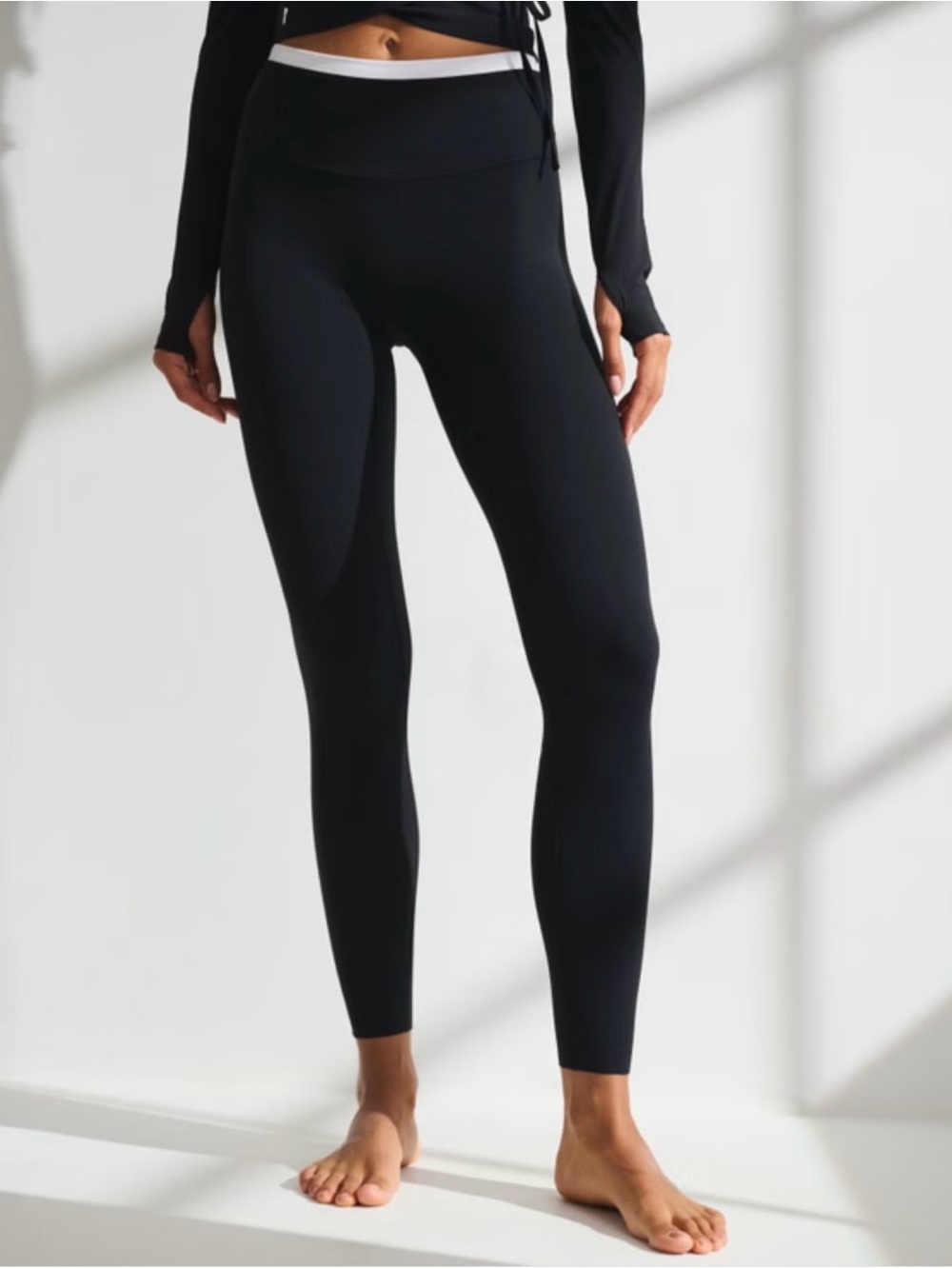 Abercrombie & Fitch Black High-Waist Performance Leggings